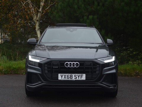 Audi Q8 TDI QUATTRO S LINE VORSPRUNG MHEV 18