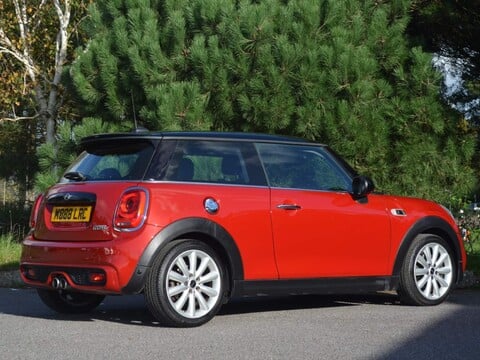 Mini Hatch COOPER S 9