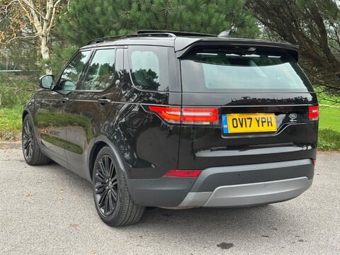 Land Rover Discovery TD6 HSE LUXURY 32