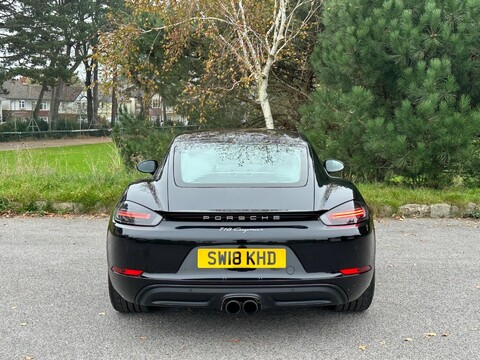 Porsche 718 Cayman CAYMAN 8