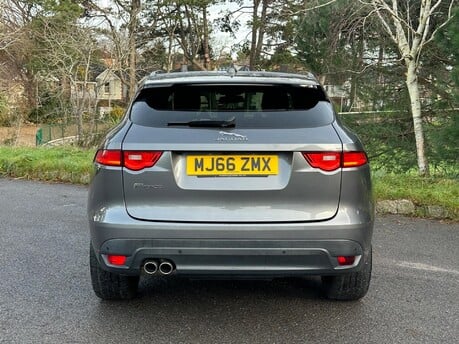 Jaguar F-Pace R-SPORT AWD 