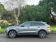 Jaguar F-Pace R-SPORT AWD 12