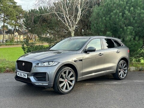 Jaguar F-Pace R-SPORT AWD 26