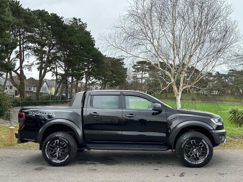 Ford Ranger RAPTOR ECOBLUE 11