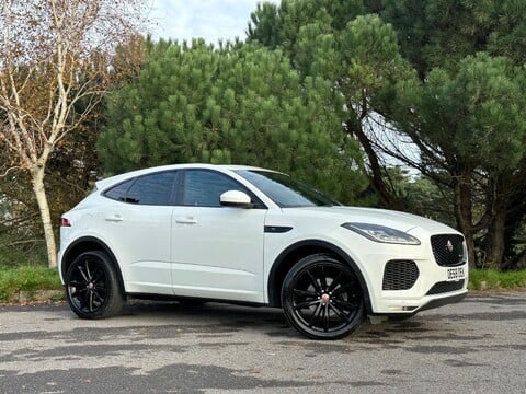 Jaguar E-Pace R-DYNAMIC SE 1