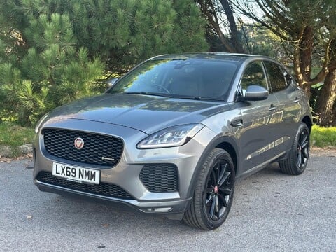 Jaguar E-Pace CHEQUERED FLAG 13