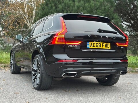 Volvo XC60 D5 POWERPULSE R-DESIGN PRO AWD 34