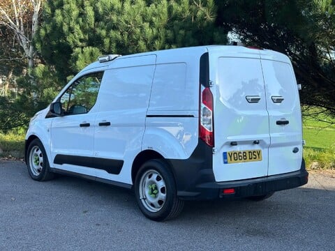 Ford Transit Connect 220 BASE TDCI 11