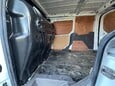 Ford Transit Connect 200 LIMITED TDCI 27