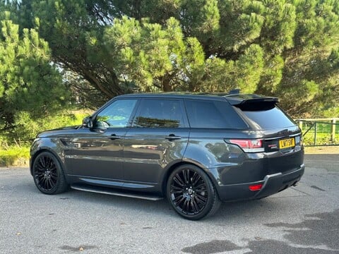 Land Rover Range Rover Sport SD4 HSE 31