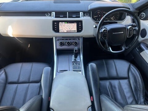 Land Rover Range Rover Sport SDV6 HSE 25