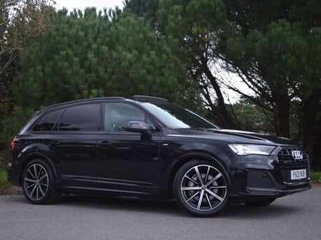 Audi Q7 TDI QUATTRO S LINE BLACK EDITION MHEV