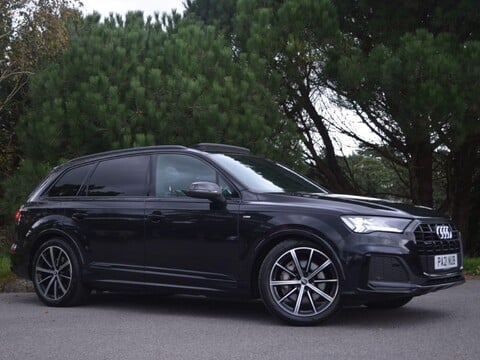 Audi Q7 TDI QUATTRO S LINE BLACK EDITION MHEV 1