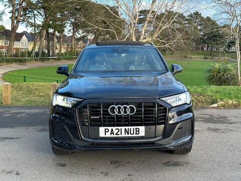 Audi Q7 TDI QUATTRO S LINE BLACK EDITION MHEV 26