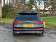 Audi Q7 TDI QUATTRO S LINE BLACK EDITION MHEV 8