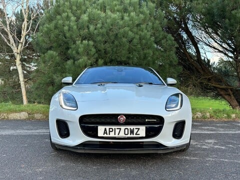 Jaguar F-Type I4 R-DYNAMIC 2