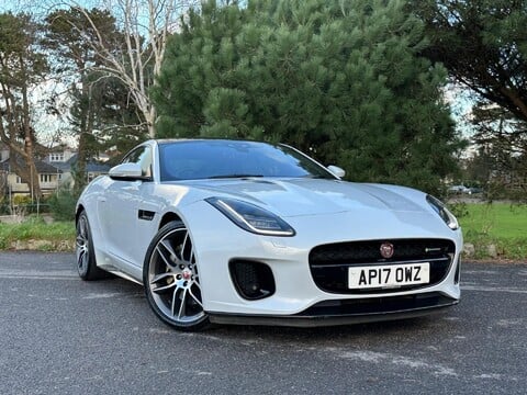 Jaguar F-Type I4 R-DYNAMIC 24