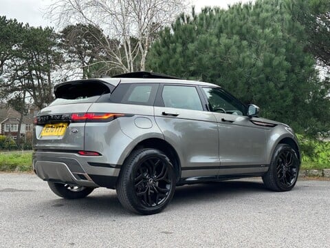 Land Rover Range Rover Evoque R-DYNAMIC SE 9