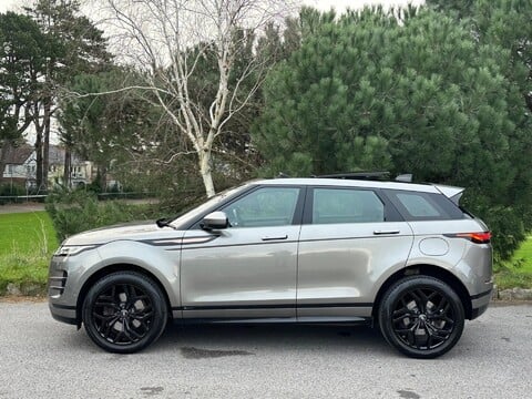 Land Rover Range Rover Evoque R-DYNAMIC SE 12