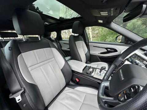 Land Rover Range Rover Evoque R-DYNAMIC SE 23