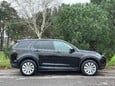 Land Rover Discovery Sport SE MHEV 9