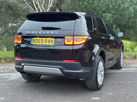 Land Rover Discovery Sport SE MHEV 31