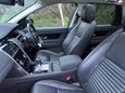 Land Rover Discovery Sport SE MHEV 17