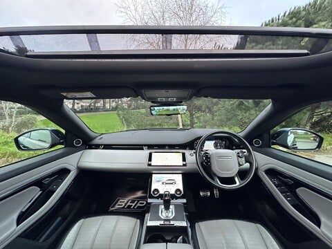 Land Rover Range Rover Evoque R-DYNAMIC HSE MHEV 12