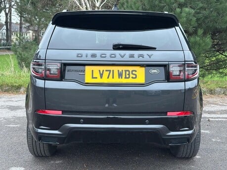 Land Rover Discovery Sport R-DYNAMIC HSE 