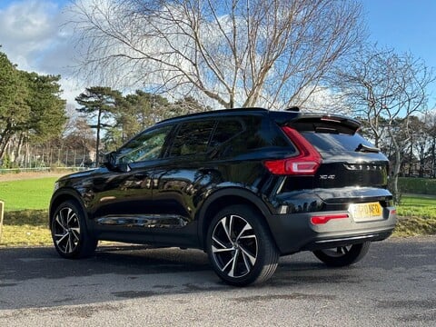 Volvo XC40 T3 R-DESIGN PRO 7