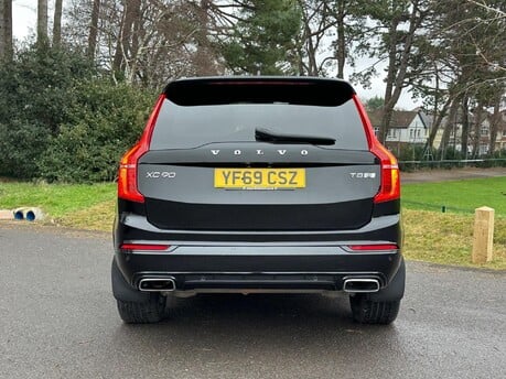 Volvo XC90 T8 TWIN ENGINE R-DESIGN PRO AWD 