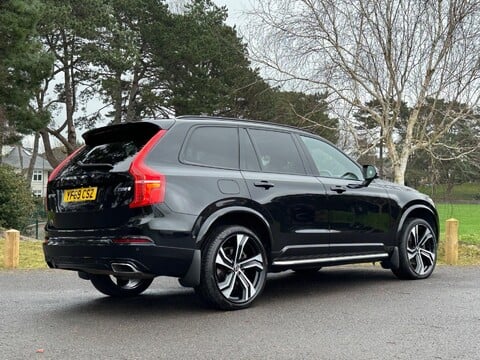 Volvo XC90 T8 TWIN ENGINE R-DESIGN PRO AWD 9