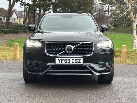 Volvo XC90 T8 TWIN ENGINE R-DESIGN PRO AWD 33