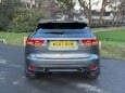 Jaguar F-Pace R-SPORT AWD 8