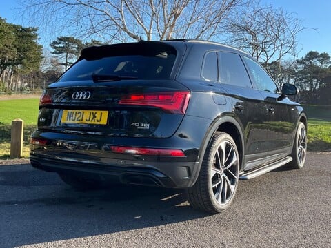 Audi Q5 TDI QUATTRO S LINE VORSPRUNG 24