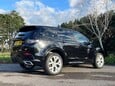 Land Rover Discovery Sport R-DYNAMIC SE 19