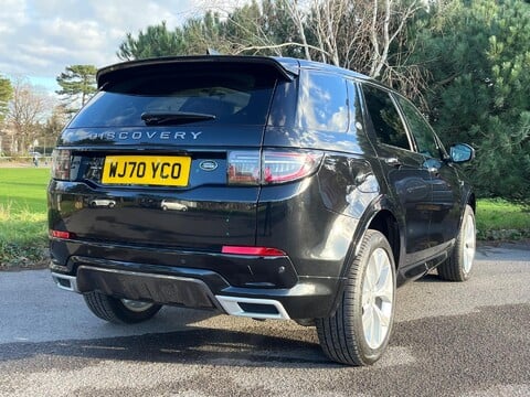 Land Rover Discovery Sport R-DYNAMIC SE 20