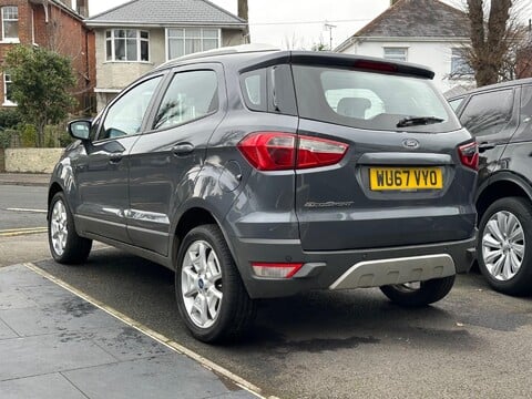 Ford Ecosport TITANIUM 6