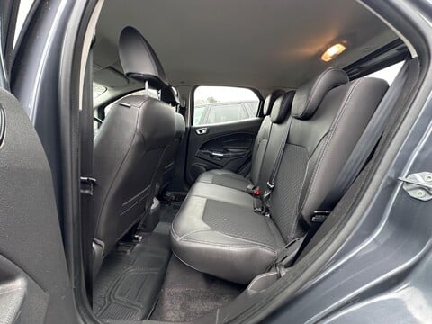 Ford Ecosport TITANIUM 13