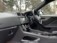 Jaguar F-Pace V6 S AWD 32