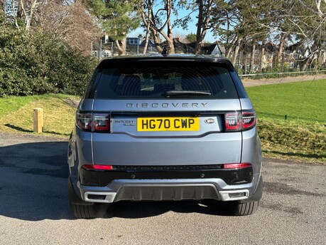 Land Rover Discovery Sport R-DYNAMIC HSE 