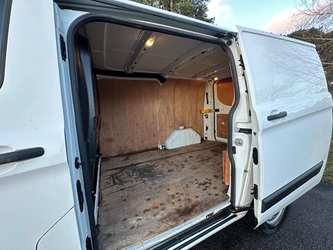 Ford Transit Custom 300 LEADER P/V ECOBLUE 24