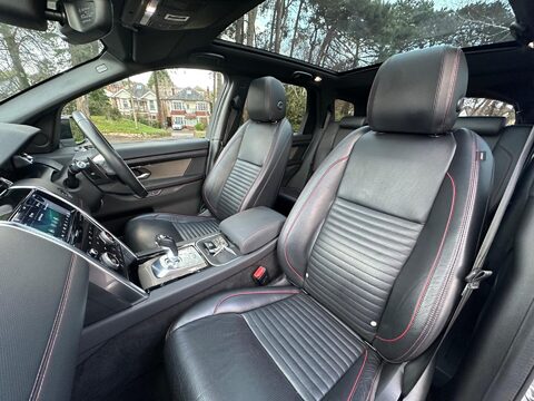 Land Rover Discovery Sport R-DYNAMIC SE MHEV 4