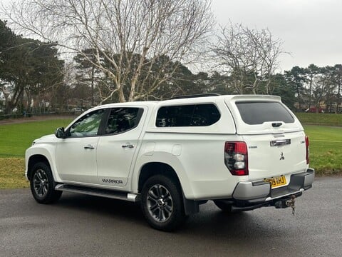 Mitsubishi L200 DI-D WARRIOR DCB 31