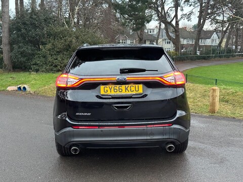 Ford Edge ZETEC TDCI 32