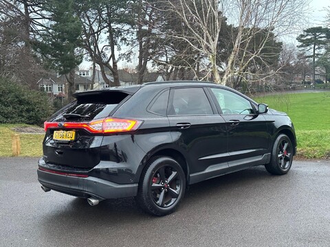 Ford Edge ZETEC TDCI 33