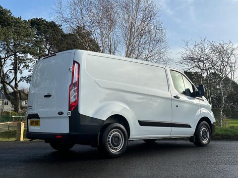 Ford Transit Custom 2.0 300 EcoBlue Leader L1 H1 Euro 6 (s/s) 5dr 9