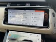 Land Rover Range Rover Velar R-DYNAMIC HSE 17