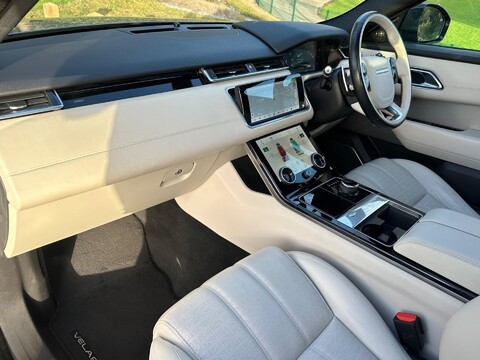 Land Rover Range Rover Velar R-DYNAMIC HSE 27