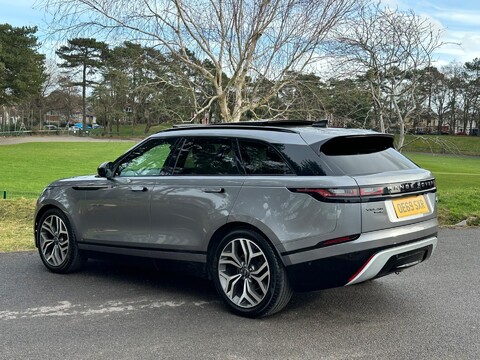 Land Rover Range Rover Velar R-DYNAMIC HSE 35